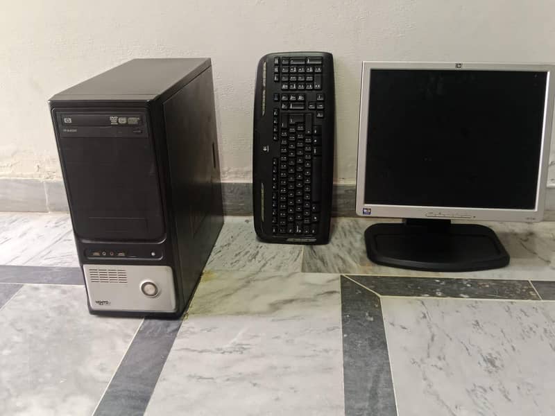 CPU, keypad , moniter, mouse. 8