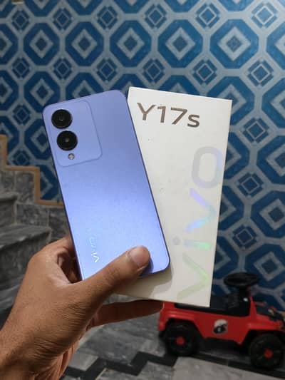 Vivo Y17s