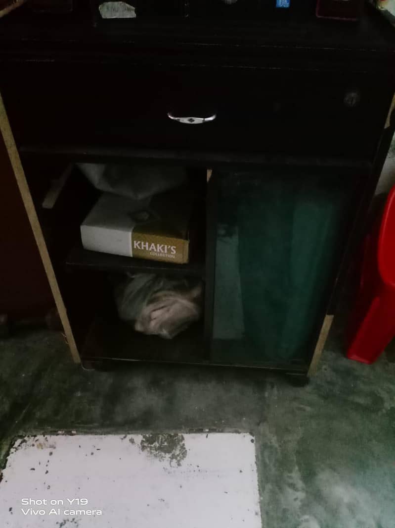 Computer Table 0