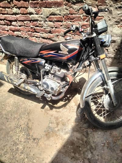 ten by 9 condition hai engine wise bilkul clear hai