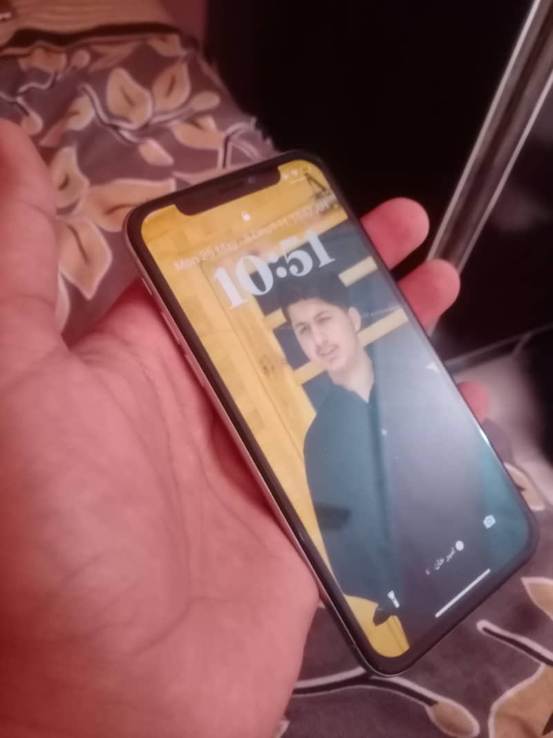 Apple iPhone X 2