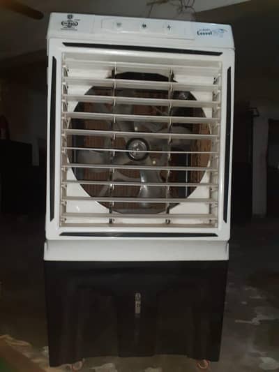DC 12 volt cooler for sale