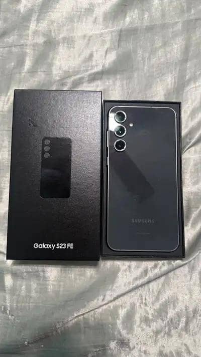 S23 FE 256GB 10/10Condition With Box Duel Sim Oficial Approved Watrpck