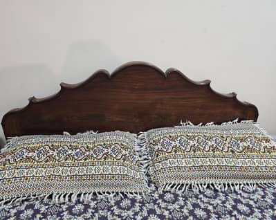 Bed urgent want to sell