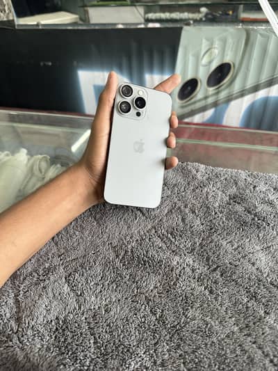 Apple iPhone XR