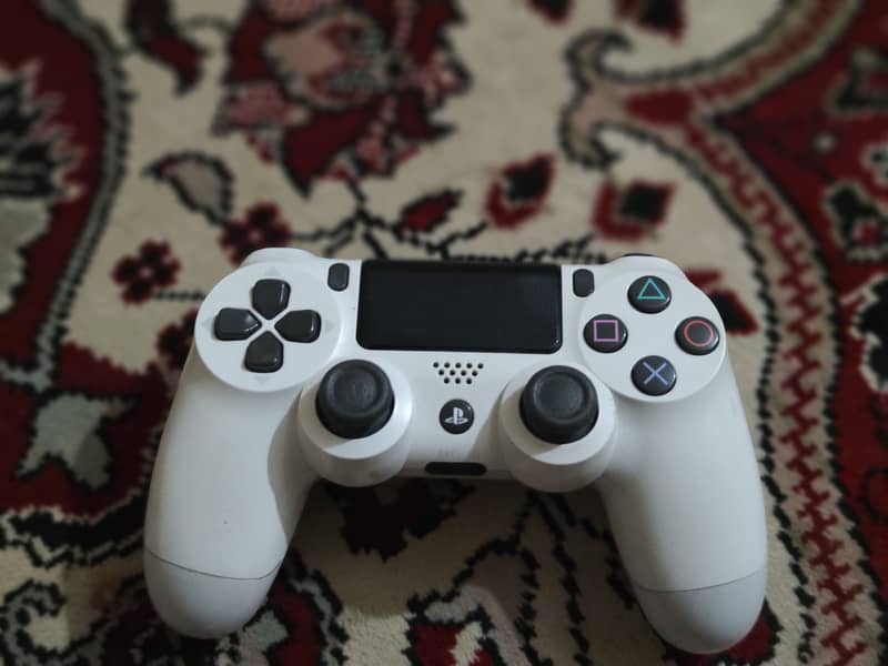 playstation 4 controller& joystick 0