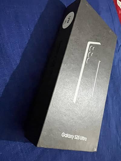 Samsung S25 Ultra 12GB/512GB PTA Approved Dual Sim