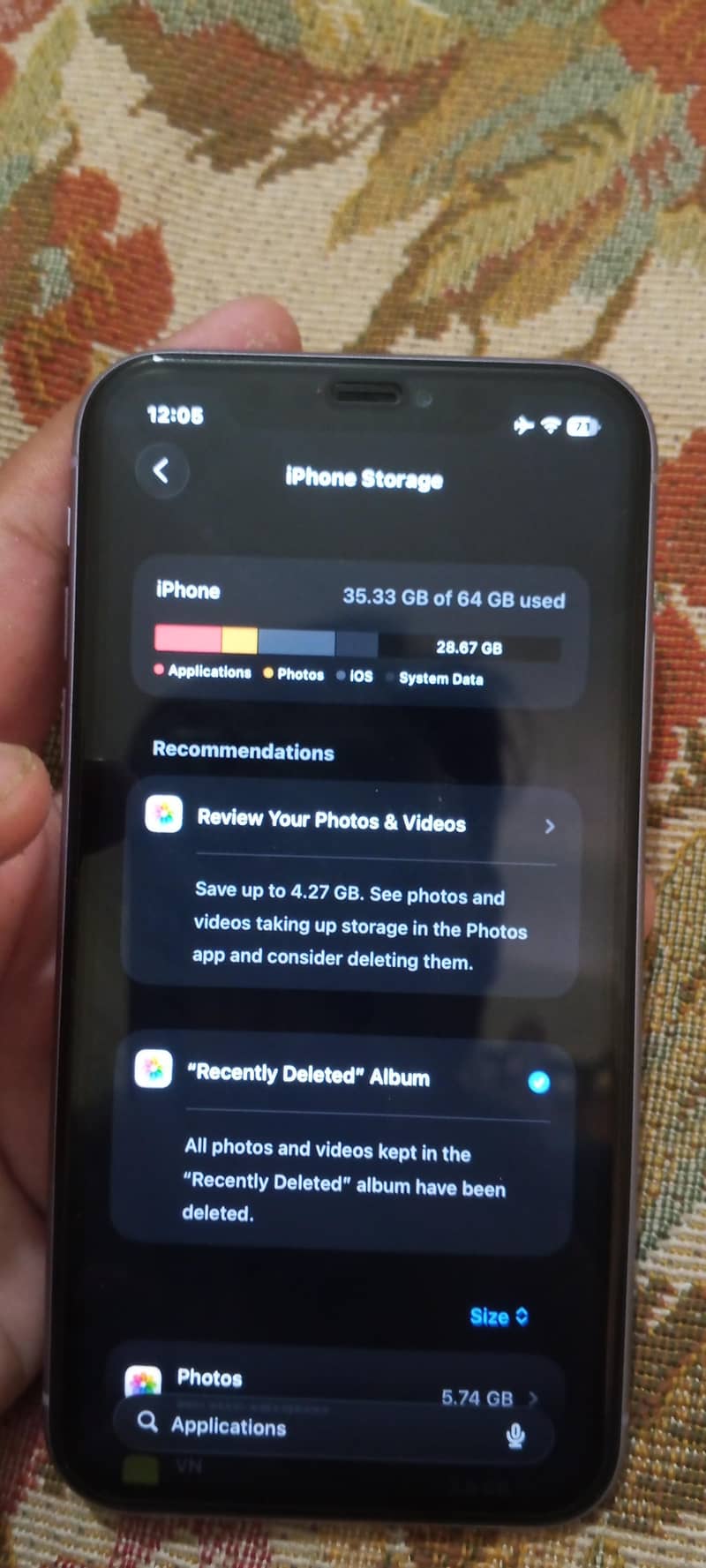 Apple iPhone 11 4