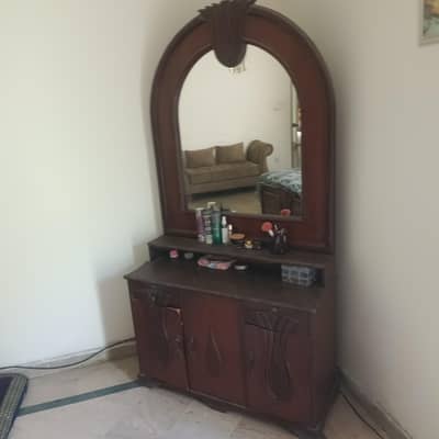 Dressing Made from Talli wood For Sale
