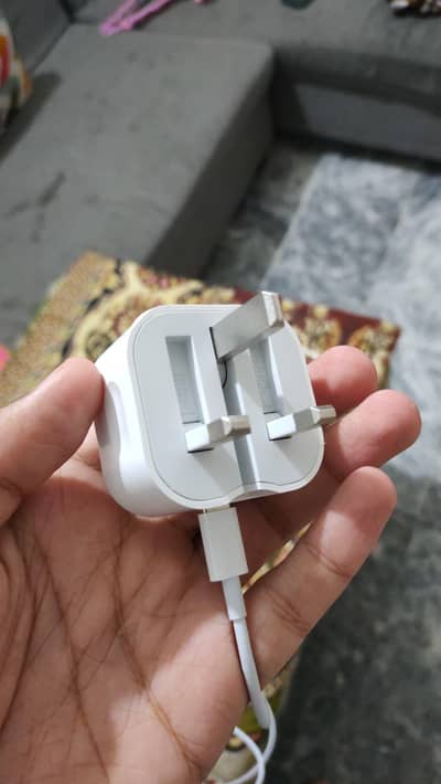 iphone pro series and pixel charger