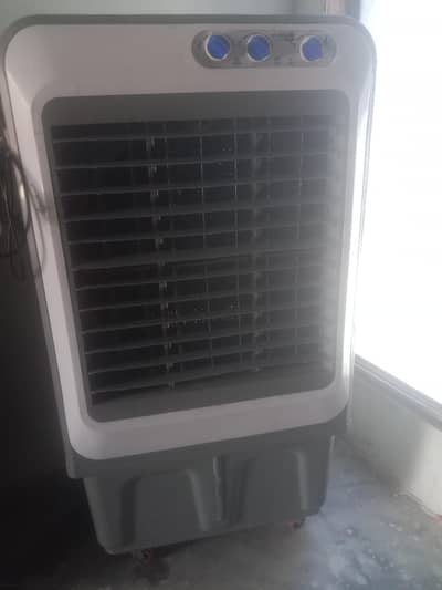 ac DC cooler one week use full size