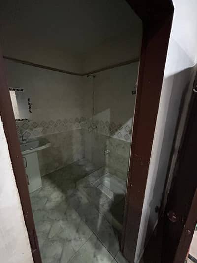 2 bed dd 2nd floor near kamzibad