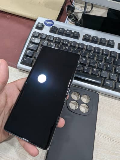 Xiaomi Redmi Note 14 Pro