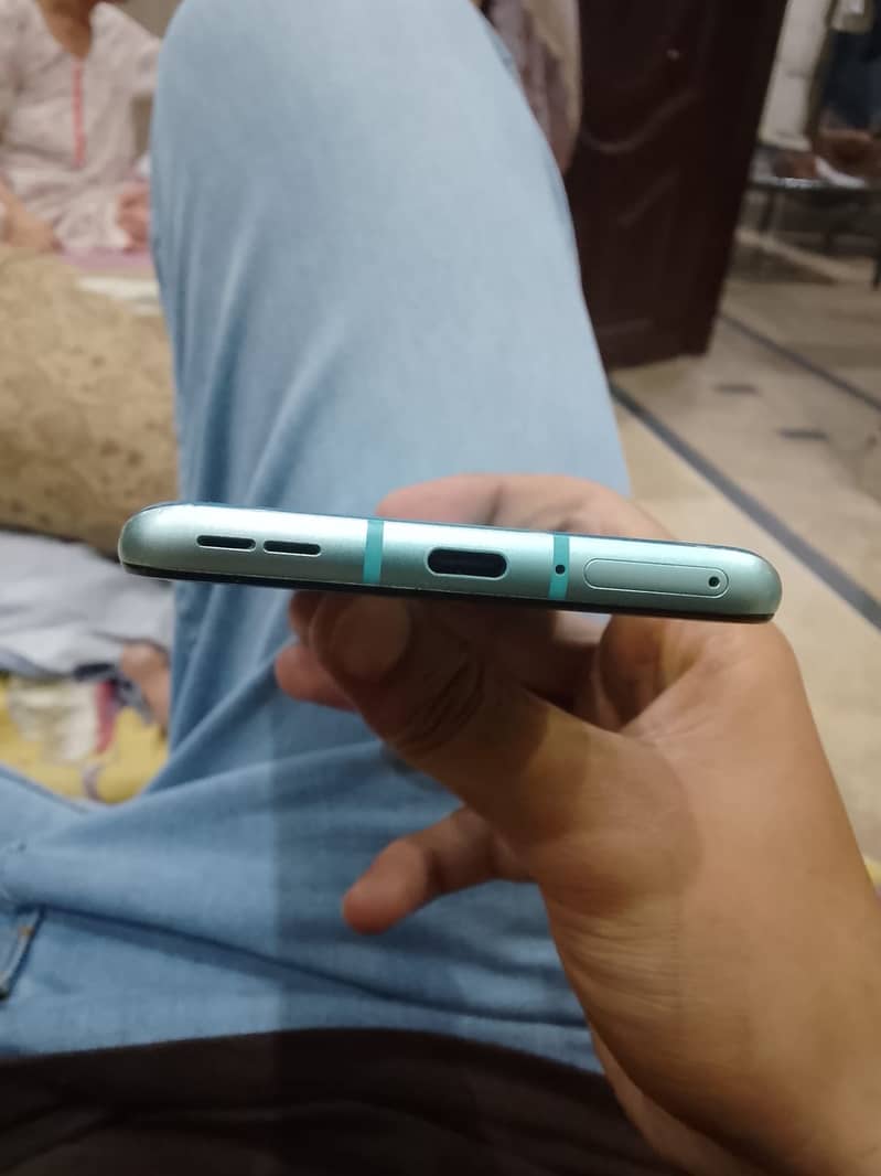 One Plus 8T 3
