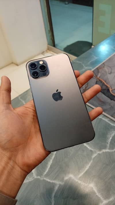 Apple iPhone 12 Pro