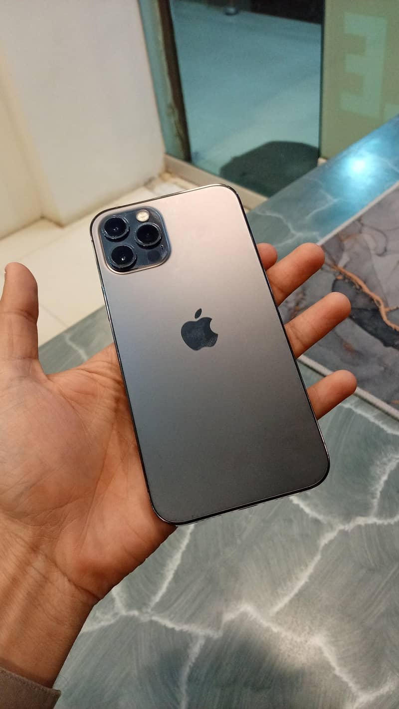 Apple iPhone 12 Pro 0