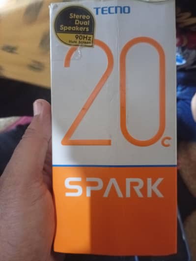 Tecno spark 20 c 4+4 128
