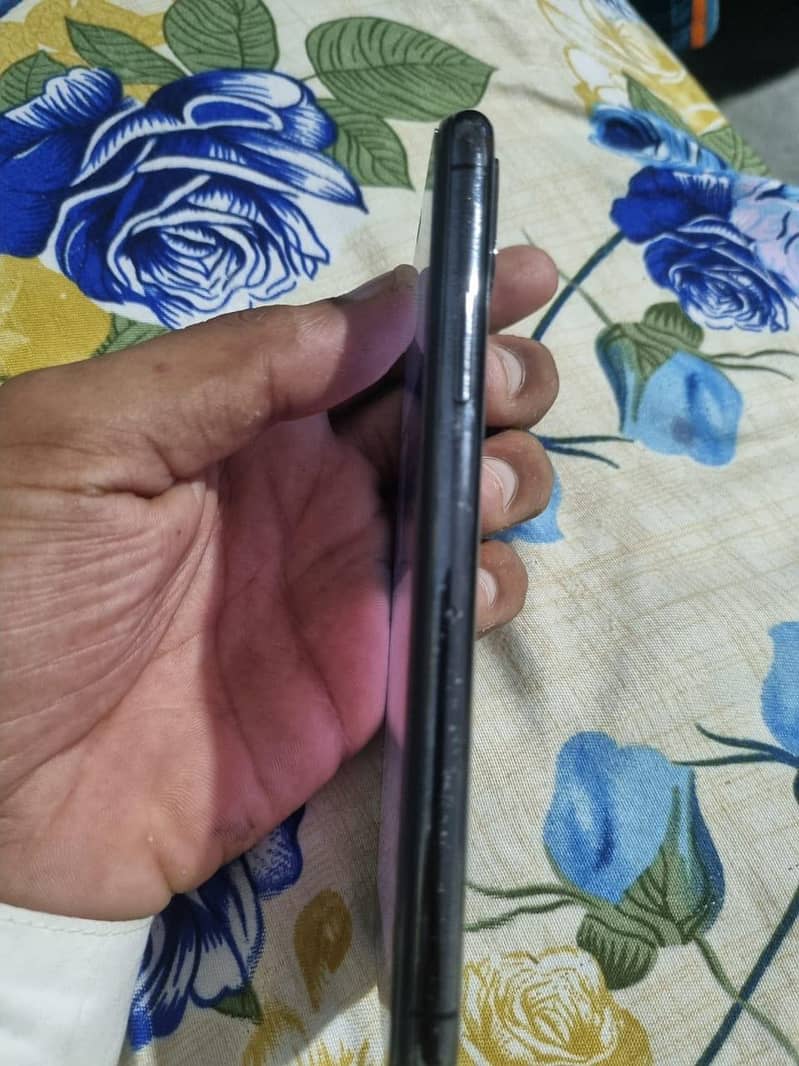 Apple iPhone X 2