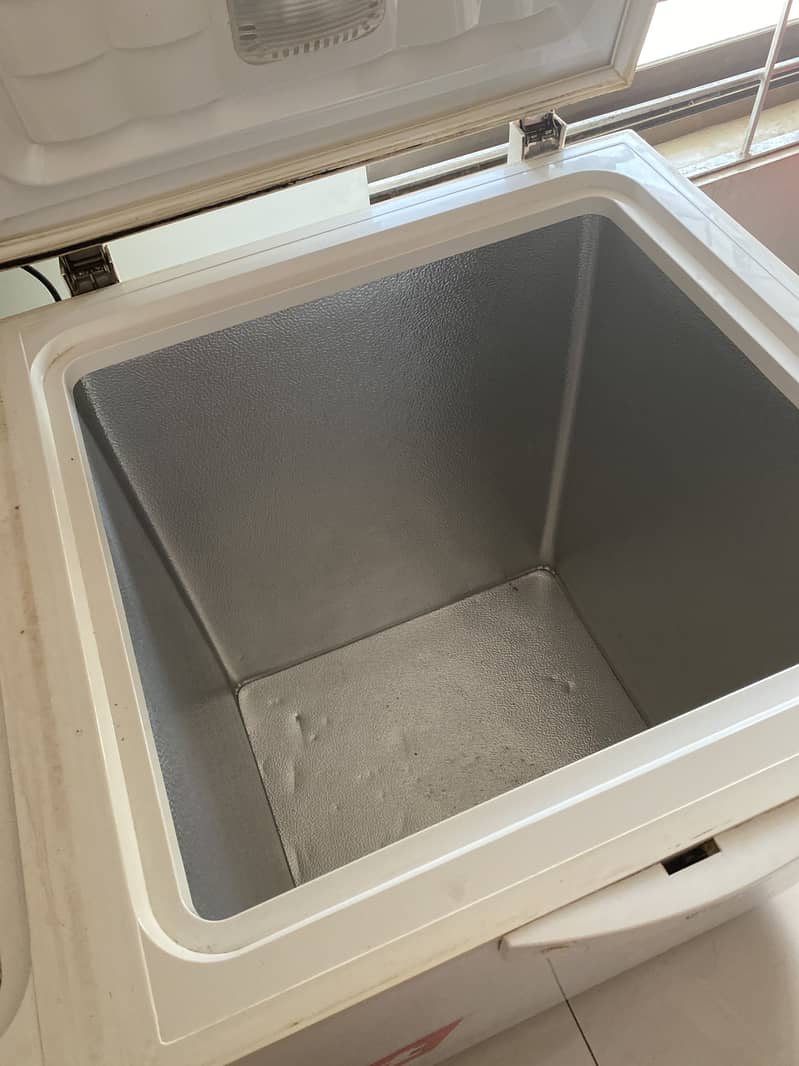 Waves deep freezer 2