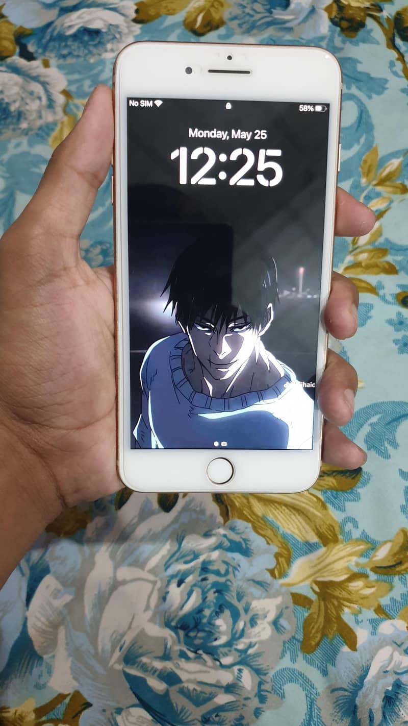 Apple iPhone 8 Plus 6