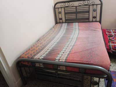 Single Bed