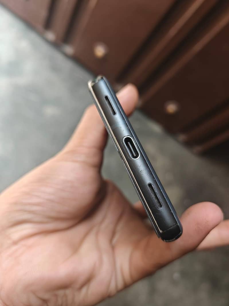 Google Pixel 6a 1