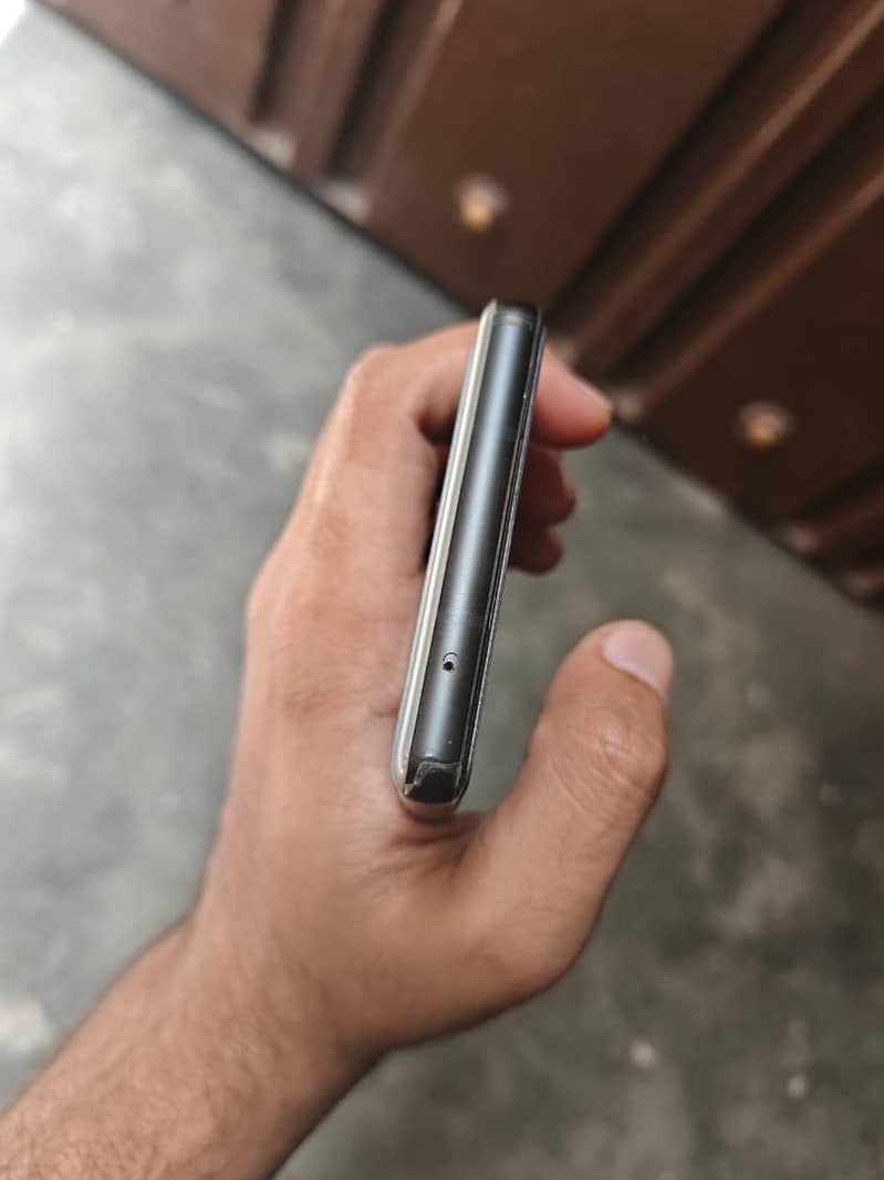Google Pixel 6a 3