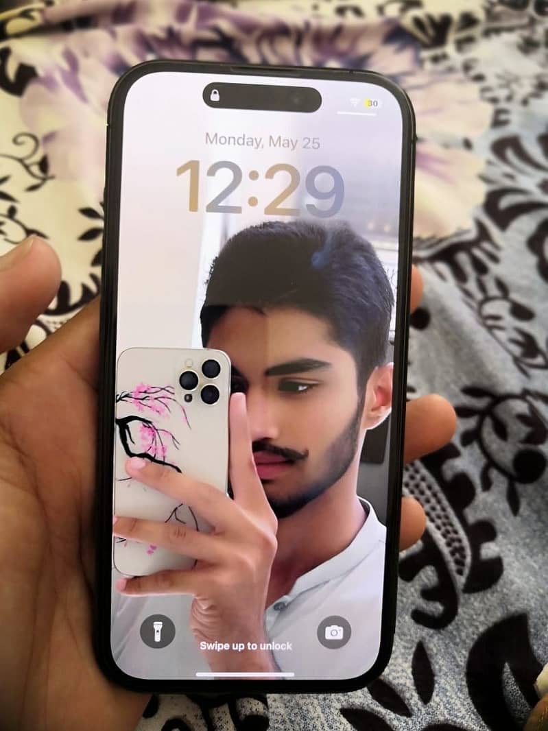 Iphone 15 pro 1
