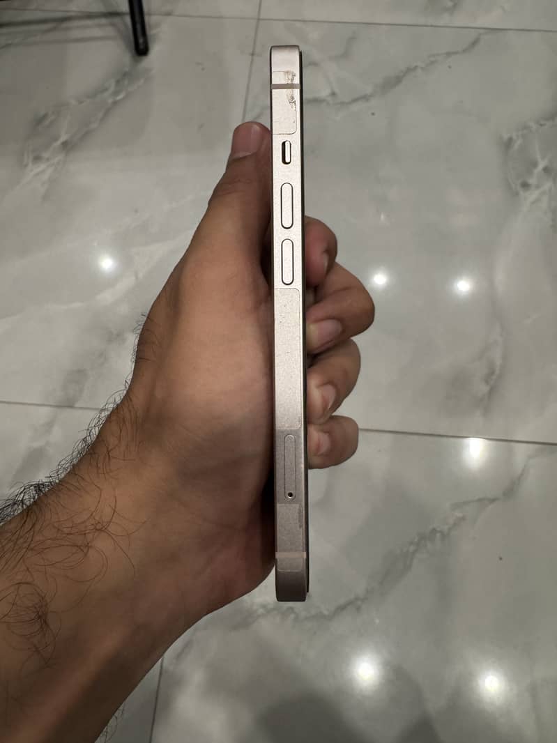 Iphone 13 2