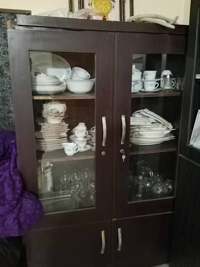 baratno wali almari