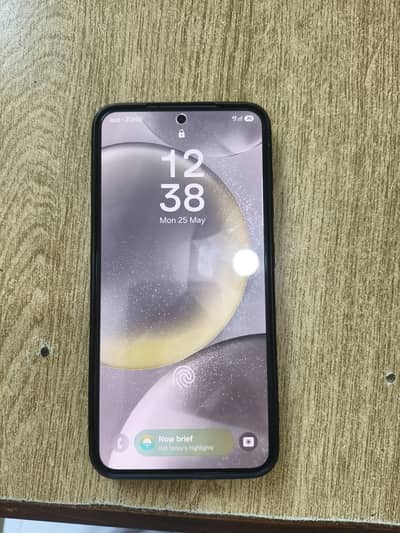 Samsung S24