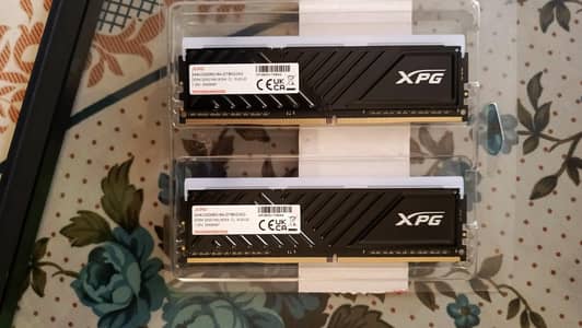 xpg 16gb 8gbx2 3200MHz rgb open box not used