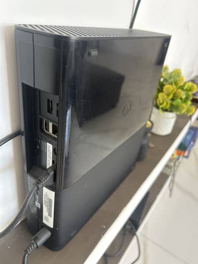 xbox 360 with controllers 2