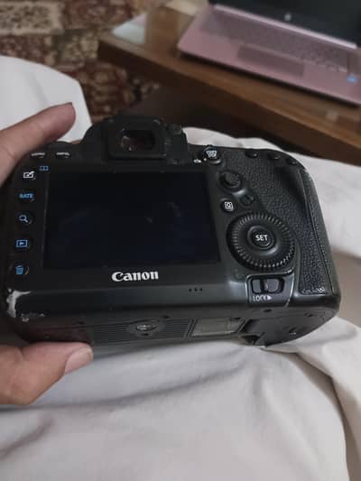 Canon 5d mark iv body