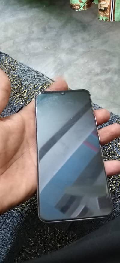 8 128 full ok phone