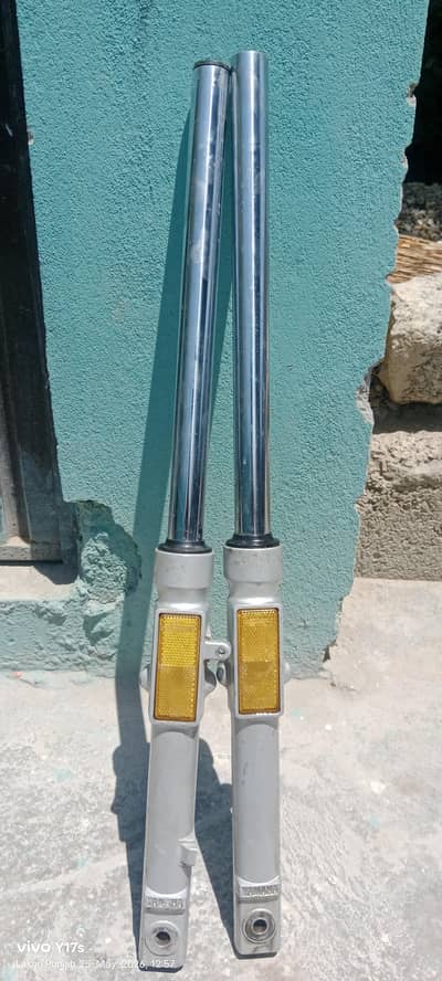 Yamaha yb 125z front shocks and wheels geniune