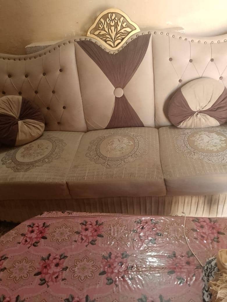 5 sofa set 0