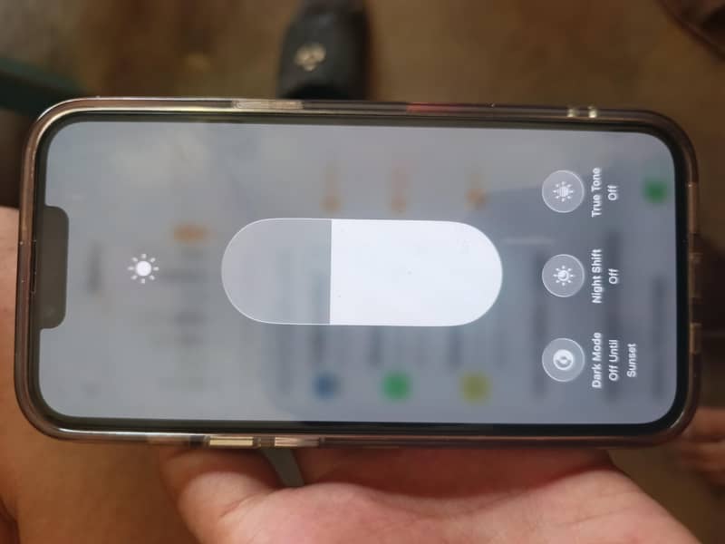 Apple iPhone 13 1