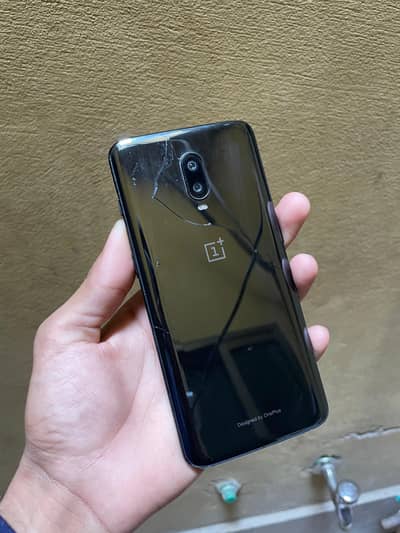 one plus 6t good condition dual sim pta 03044625914