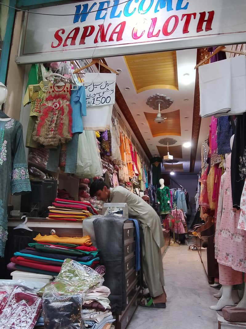 چلتی ہوئی دکان کا مال برائے فروخت قلعہ دیدار سنگھ گجرانوالہ 3
