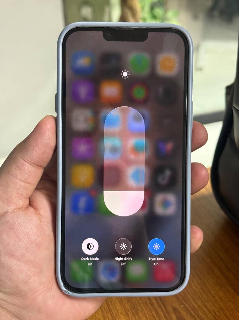 iPhone 13 Pro Max 4