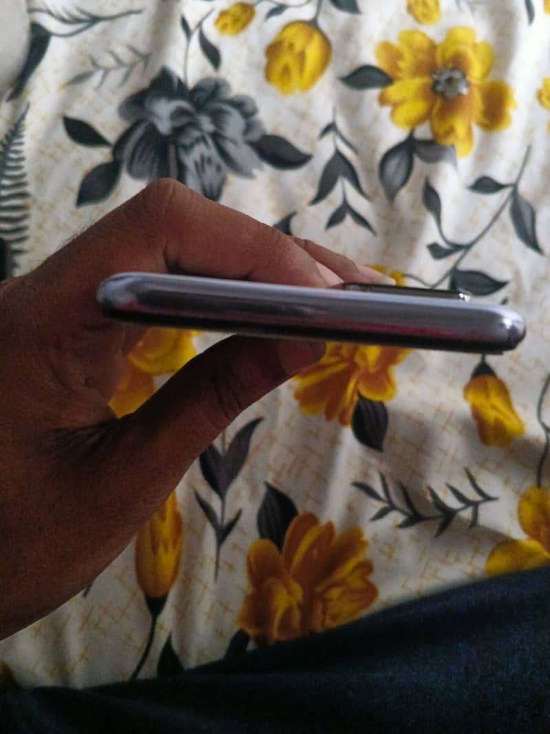 OPPO A95 4
