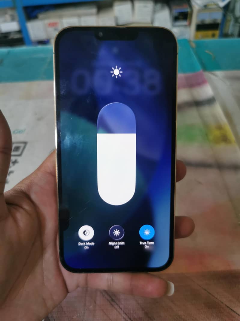 iPhone 13 pro max 4