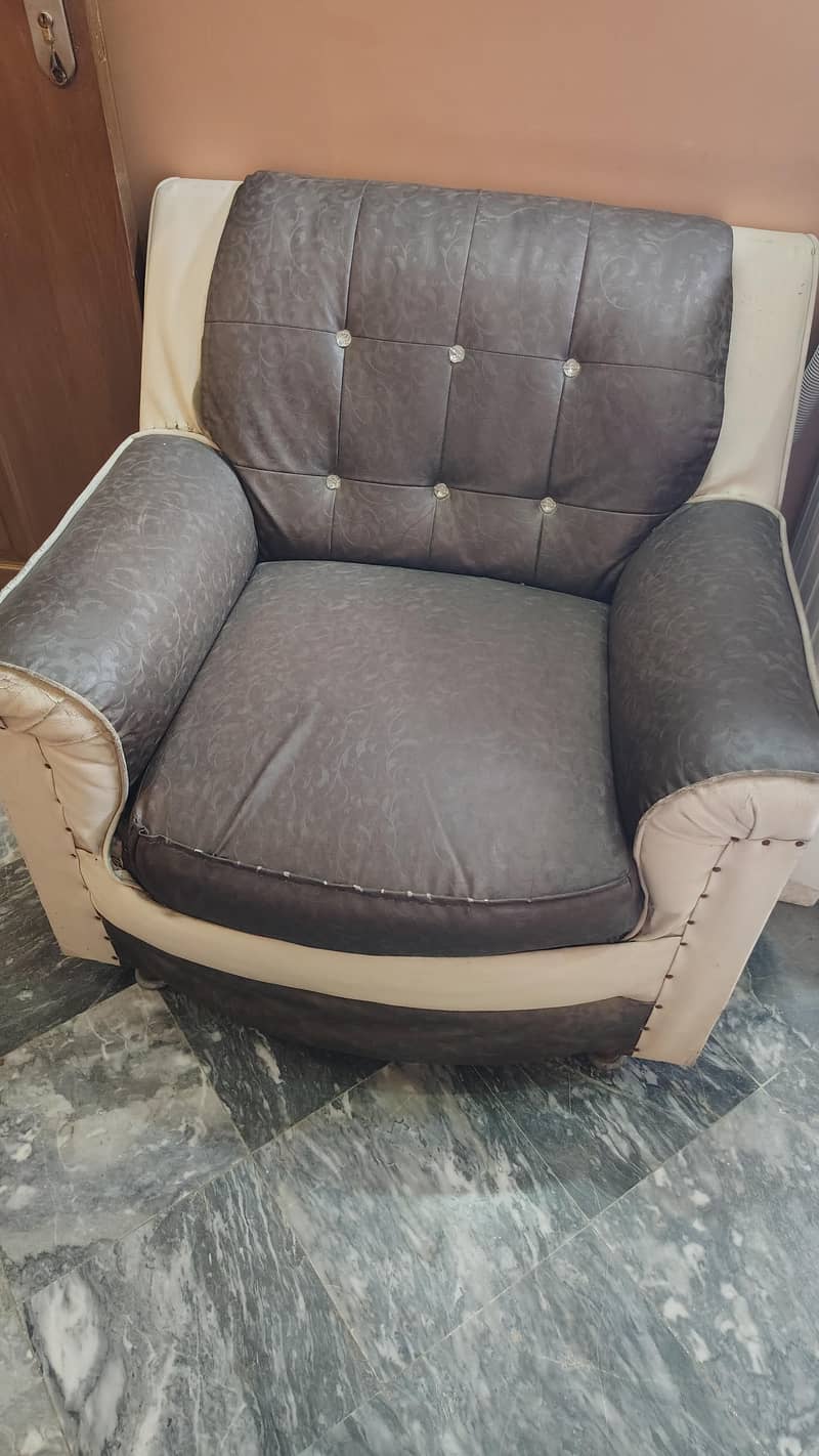 5 seater sofa 12