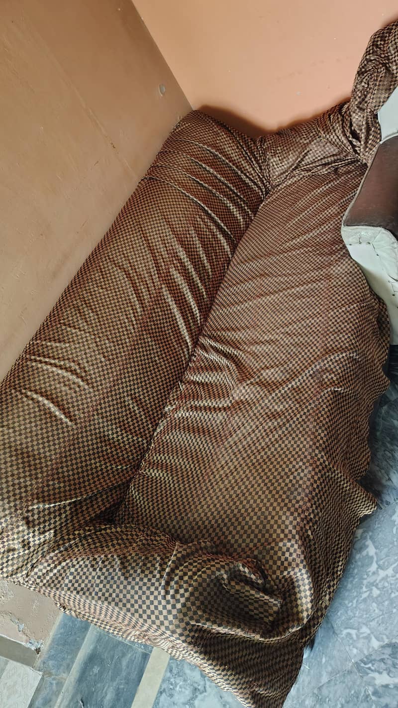 5 seater sofa 13