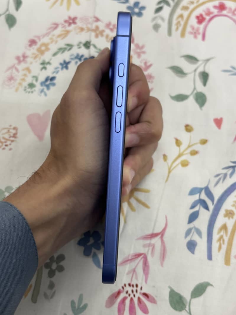 Iphone 16 plus jv 6