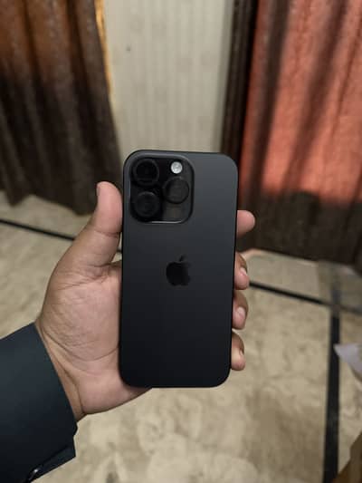 Apple iPhone 16 Pro