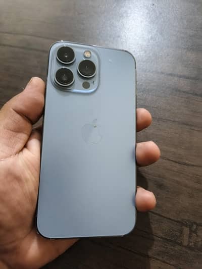 Apple iPhone 13 Pro
