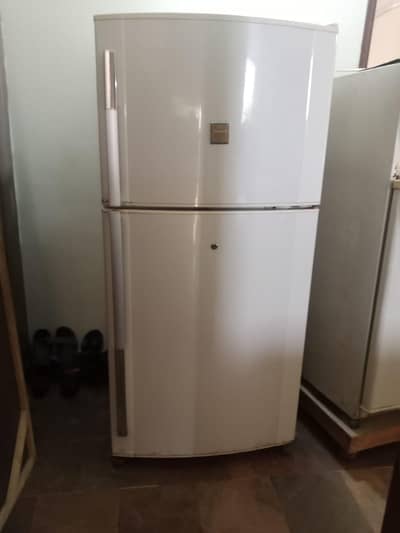 No frost Fridge For sale full size