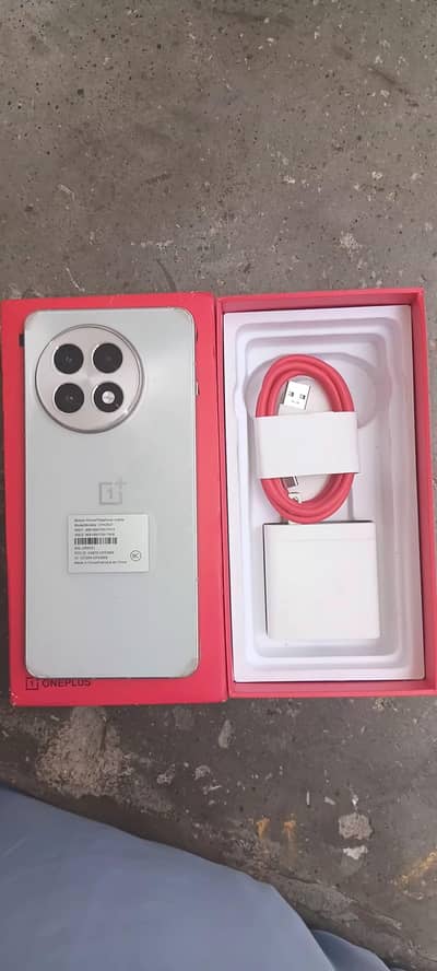 ONE PLUS 13R GLOBAL VERSION NOT CHINY